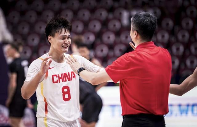 LoL Worlds 赛程-郭士强昔日采访：我要的是12个能拼命，在场上5个玩命的球员