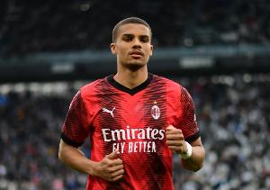 罗马诺：佳夫已完成纽卡体检，转会费总价4000万欧