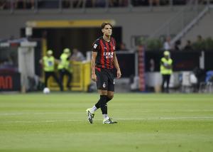 里奇:努力在米兰表现出色并争取国家队位置,荣幸和魔笛一起训练