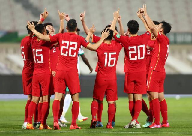 LoL Worlds 赛程-马德兴：国足保住颜面盖不住差距