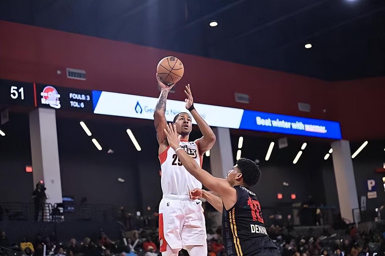 LoL Worlds 赛程-开拓者用双向合同签下锋线新秀，但他在发展联盟的表现都非常一般