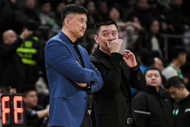 英雄联盟世界赛 赛程-杨鸣力挺杜锋:4个月前他还是全运冠军 达不到球迷预期马上喊下课